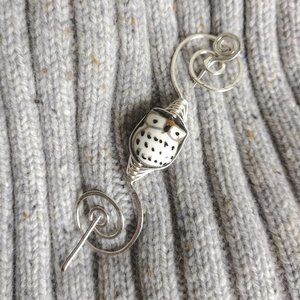 Owl brooch